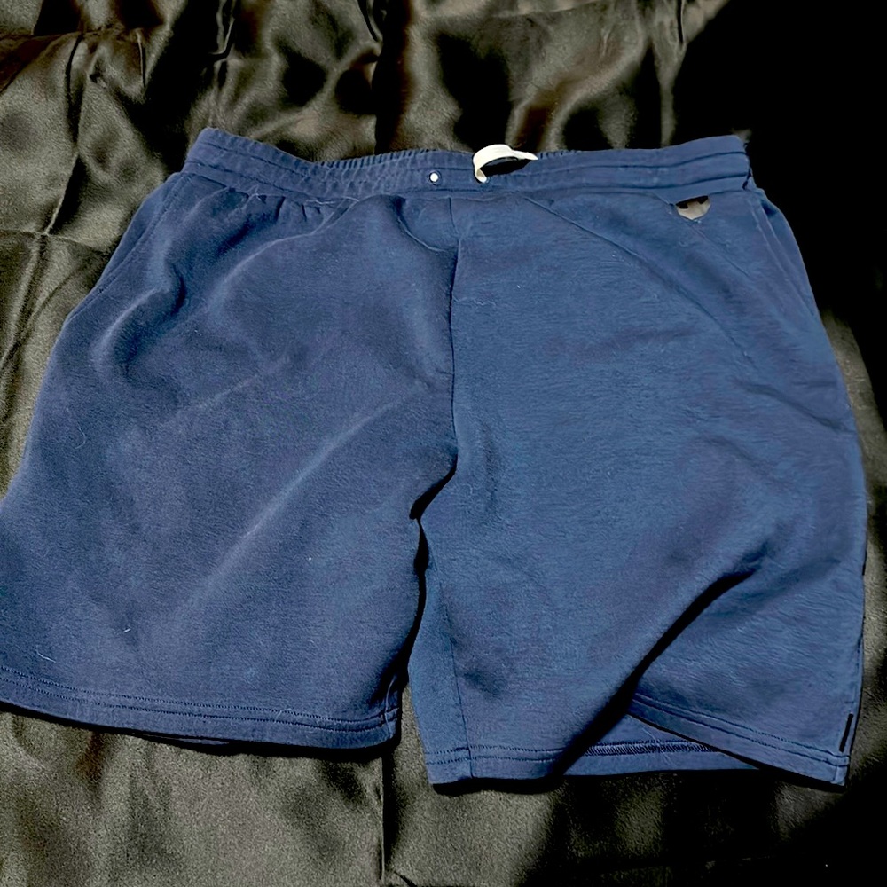 Under armor navy blue XL mens sweat shorts